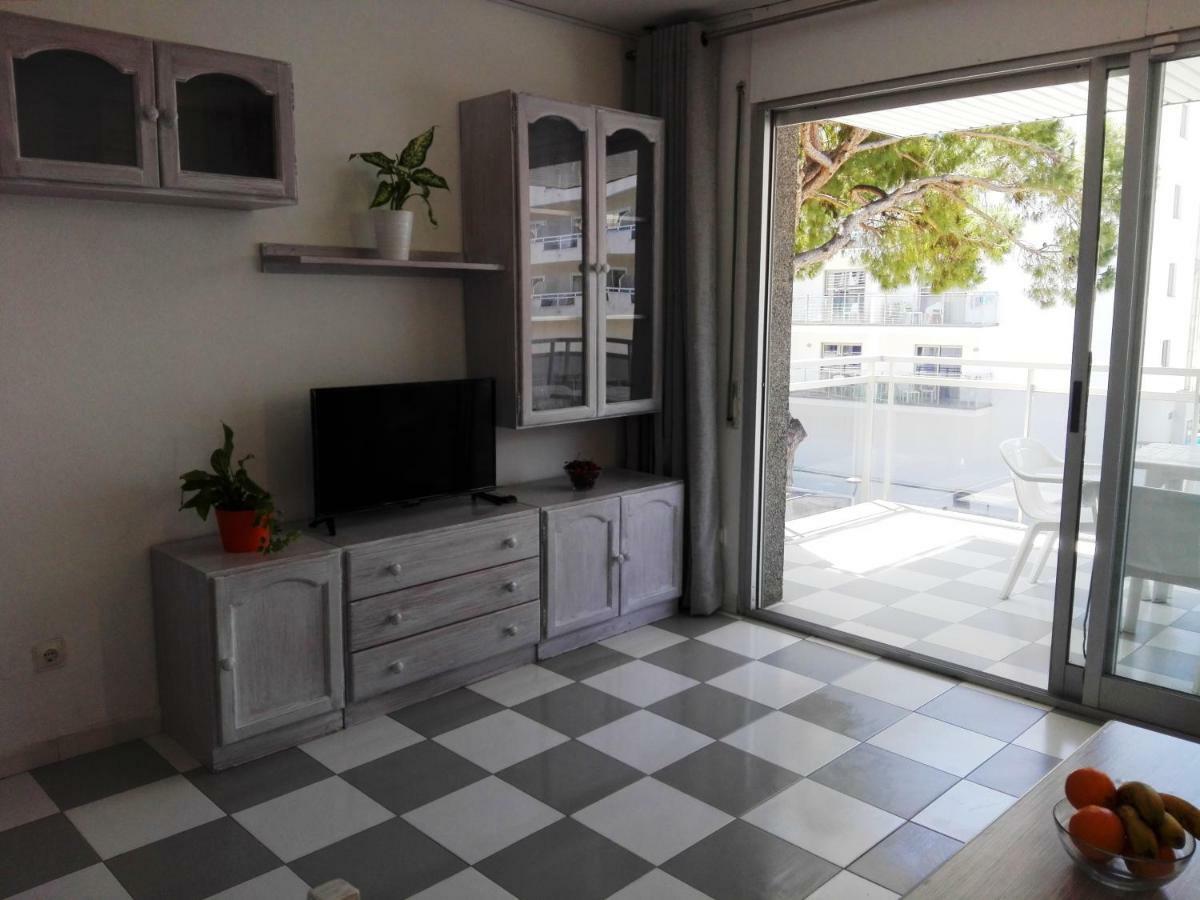 Zeus Montblanc Apartment Salou Exterior photo
